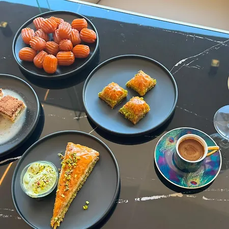 Ξενοδοχείο Aslan Gold 3*